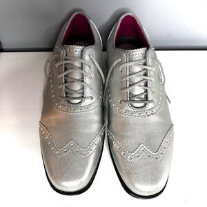 FootJoy Ladies Silver Lace Up Oxford Brogues Golf Shoes Cleats - Size 7 EUC